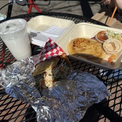 El Callejon - Beef super arepa and pork papusa