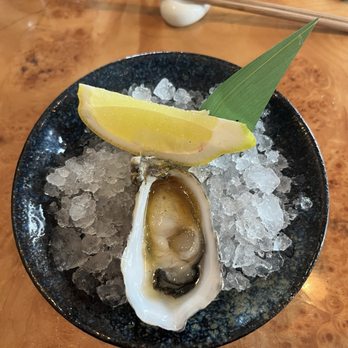 MOMO - Fresh local oysters - Asian Fusion Near Me - Amsterdam, New Hampshire MOMO - Fresh local oysters - Asian Fusion Near Me - Amsterdam, New Hampshire