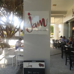 Jam Organic Cafe welcome in