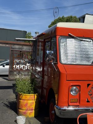 Ramblin' Rose Vegan Ice Cream Truck by null