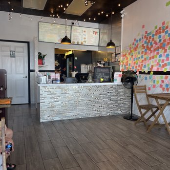 Chowology: Asian Kitchen - Interior - Asian Fusion Near Me - Pembroke Pines, Florida