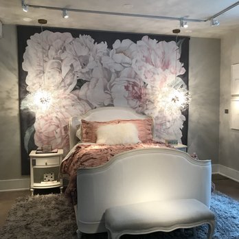 RH Chicago | The Gallery at the Three Arts Club - Furniture Stores Near Me - Chicago, Illinois