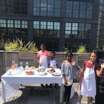 Quadrat Academy - Middle Schools & High Schools Near Me - Philadelphia, Pennsylvania