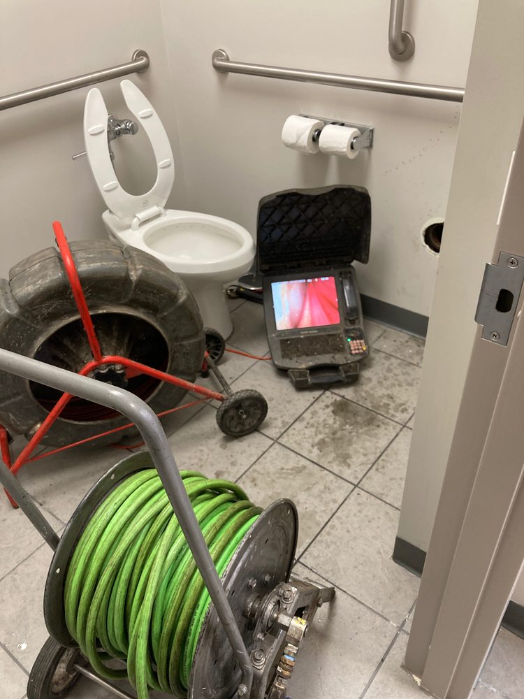 Slide of Ace Plumbing & Sewer