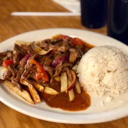 Se Llama Peru - Lomo Saltado