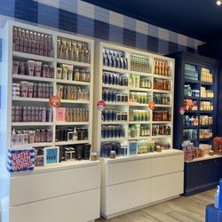 Bath & Body Works