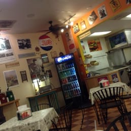 Great sauce station! Love love love this place!