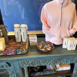 Glow Yoga & Juice Bar - Retail