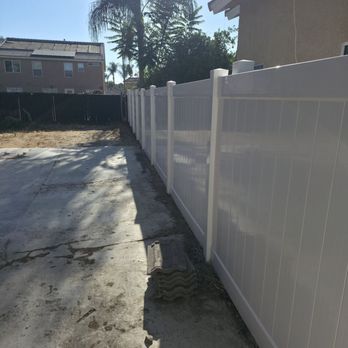 ES Fencing - Fences & Gates Near Me - Canyon Lake, California ES Fencing - Fences & Gates Near Me - Canyon Lake, California