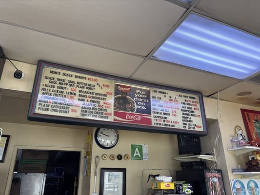 Mom's Donuts & Chinese Food to Go by null