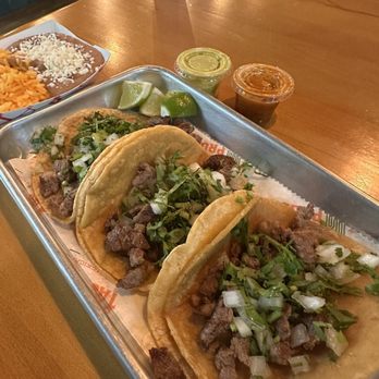Taco Pros - Gurnee - Mexican Near Me - Gurnee, Illinois