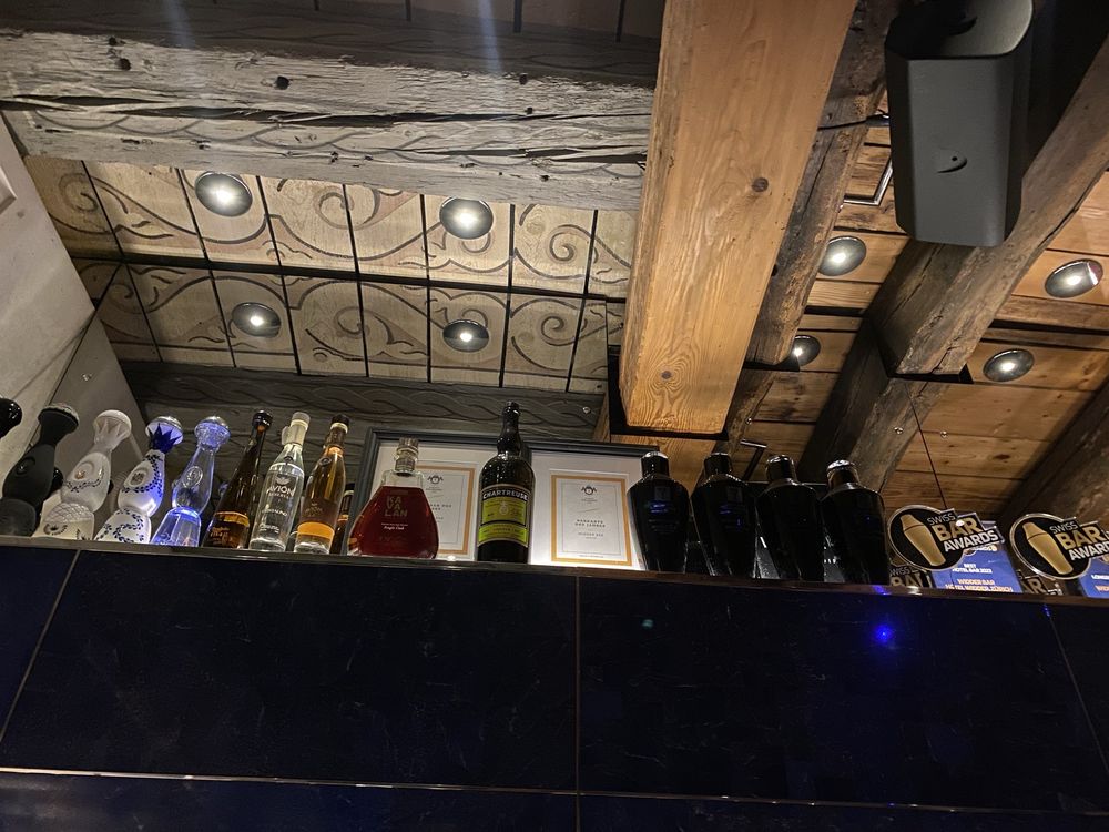 Widder Bar
