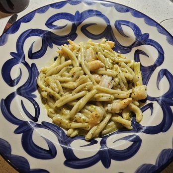 Eataly - Short Hills - Pesto/Shrimp - Pizza Near Me - Millburn, New Jersey