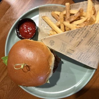 Vault Brewing - Vault Burger - Breakfast & Brunch Near Me - Easton, Pennsylvania