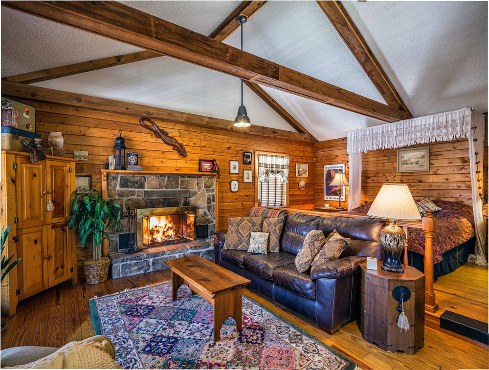 Sky Ridge Pavilion - wedding in Eureka Springs, AR