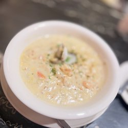 Oyster Bar - Alaskan Chowder Manhattan Style - Level 6 spicy