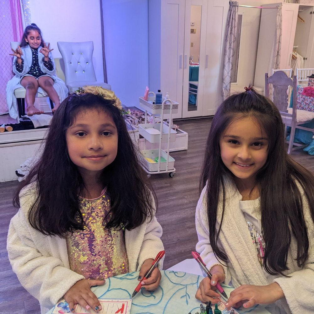Pampered Parties - Art stuff! - Party & Event Planning Near Me - Livermore, California Pampered Parties - Art stuff! - Party & Event Planning Near Me - Livermore, California