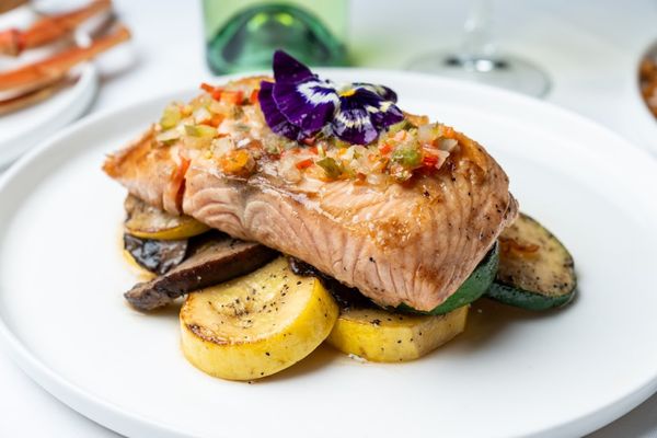 Astor's Table by null