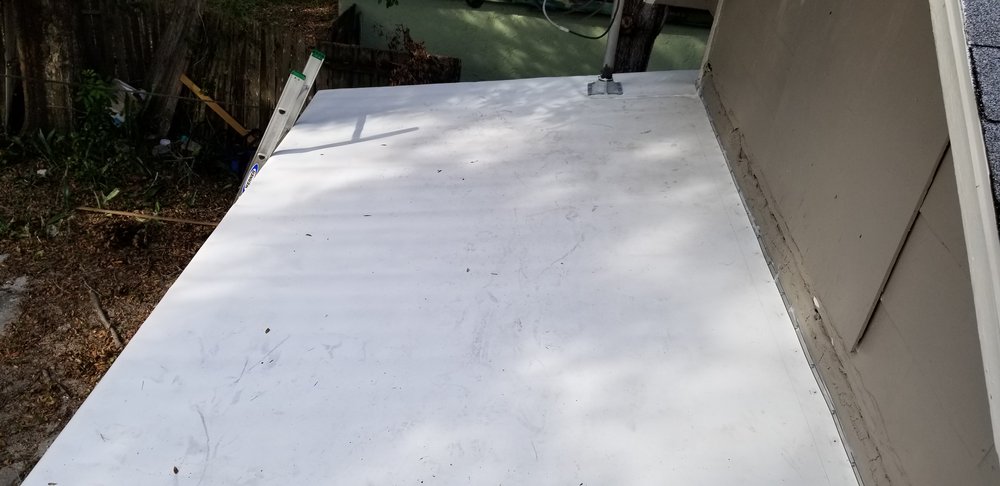 Slide of Straight Edge Builders and Roofers