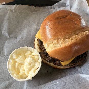 Off The Rails Burger Bar - Regular burger was cooked perfectly - Burgers Near Me - Pacific, Missouri Off The Rails Burger Bar - Regular burger was cooked perfectly - Burgers Near Me - Pacific, Missouri