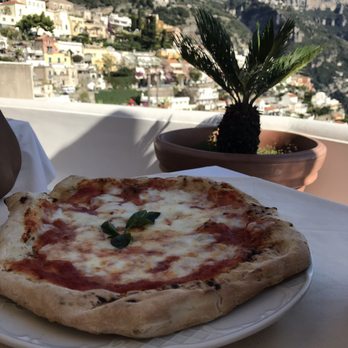 Hotel Conca d'Oro - Pizza lunch at the hotel restaurant - Hotels Near Me - Positano, 72