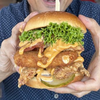 Gladiator Burger & Steak - Entertain Me - Chicken Burger - Burgers Near Me - Scarborough, Ontario