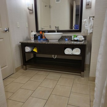 Embassy Suites by Hilton Palmdale - Hotels Near Me - Palmdale, California