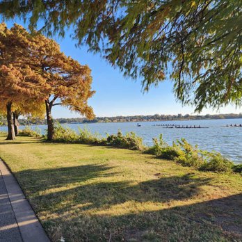 White Rock Lake Trail - Parks Near Me - Dallas, Texas White Rock Lake Trail - Parks Near Me - Dallas, Texas