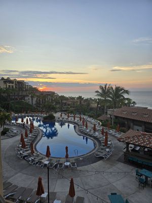 SUNSET Beach Golf & Spa Resort Pueblo Bonito by null