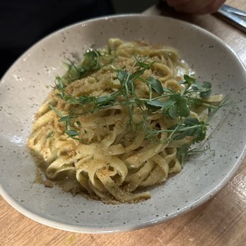 Mangia Toscano - TAGLIOLINI AGLIO E PEPERONCINO - Italian Near Me - Metuchen, New Jersey Mangia Toscano - TAGLIOLINI AGLIO E PEPERONCINO - Italian Near Me - Metuchen, New Jersey