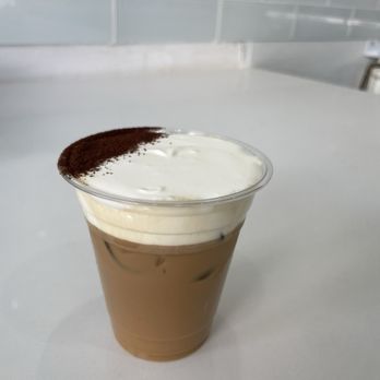 DAMO - Pre-mixed einspanner - Coffee & Tea Near Me - Los Angeles, California DAMO - Pre-mixed einspanner - Coffee & Tea Near Me - Los Angeles, California