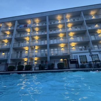 Spark by Hilton Chattanooga Downtown - Rooms over the pool have balconies. Other side does not - Hotels Near Me - Chattanooga, Tennessee Spark by Hilton Chattanooga Downtown - Rooms over the pool have balconies. Other side does not - Hotels Near Me - Chattanooga, Tennessee