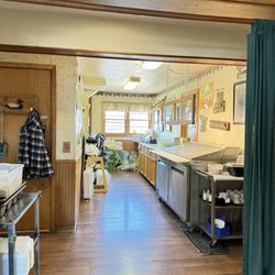 Twin Pines - Salad bar