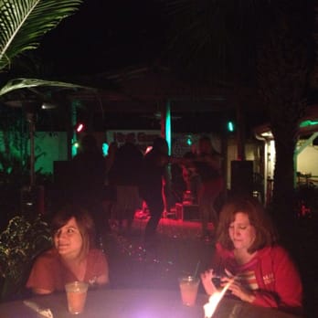 Pop's Sunset Grill - Live music - Seafood Near Me - Nokomis, Florida