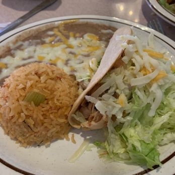 La Capilla Mexican Restaurant - Taco combo #2 with chicken - Mexican Near Me - Huntington Beach, California La Capilla Mexican Restaurant - Taco combo #2 with chicken - Mexican Near Me - Huntington Beach, California