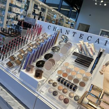 Bluemercury - Cosmetics & Beauty Supply Near Me - Sacramento, California Bluemercury - Cosmetics & Beauty Supply Near Me - Sacramento, California