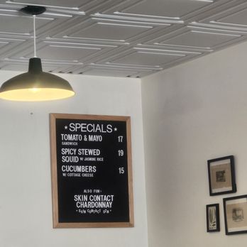 Cafe Mutton - New American Near Me - Hudson, New York