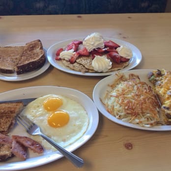 Mountain Munchies - Breakfast before hiking!!! - Sandwiches Near Me - Big Bear Lake, California