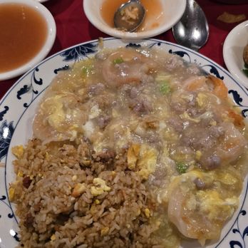 Kwong Ming Restaurant - Shrimp and lobster sauce combination - Chinese Near Me - Wantagh, New York Kwong Ming Restaurant - Shrimp and lobster sauce combination - Chinese Near Me - Wantagh, New York