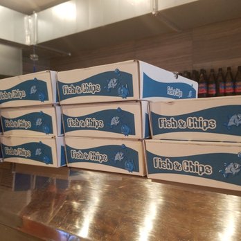 Blue Anchor Fish Bar - Lunch box - Fish & Chips Near Me - London, XGL