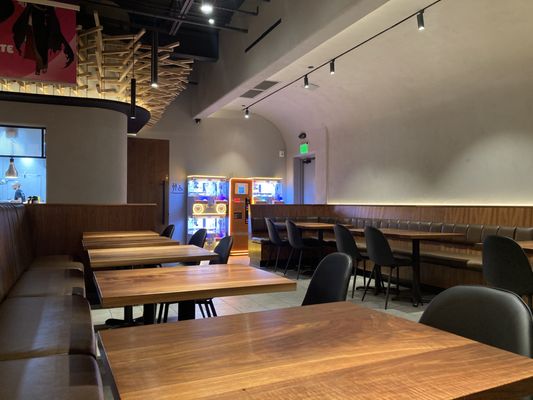 Tsujita Artisan Noodle by null