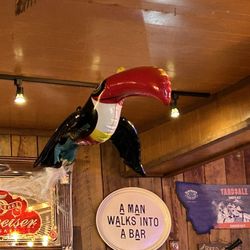 A Bar Montana - Fun bar atmosphere.