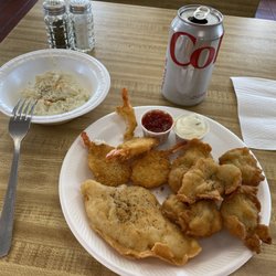 Thimmes Fish Shack - My meal, fried fish, shrimp, oysters, Coleslaw and Diet Coke.
