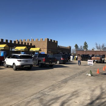 Castlebay Car Wash - Busy day!! - Car Wash Near Me - Bentonville, Arkansas Castlebay Car Wash - Busy day!! - Car Wash Near Me - Bentonville, Arkansas