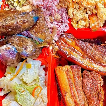 Taiwan Street Bite - Pork Belly, Eggplant, Brown Rice, cabbage, eggs and tomatoes bento box - Taiwanese Near Me - Pleasanton, California Taiwan Street Bite - Pork Belly, Eggplant, Brown Rice, cabbage, eggs and tomatoes bento box - Taiwanese Near Me - Pleasanton, California