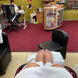 Amazing pedi! Loved it. Highly recommend