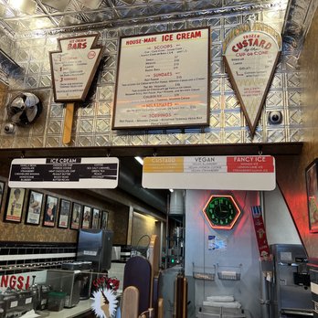 Franklin Ice Cream Bar - Menu - Ice Cream & Frozen Yogurt Near Me - Philadelphia, Pennsylvania Franklin Ice Cream Bar - Menu - Ice Cream & Frozen Yogurt Near Me - Philadelphia, Pennsylvania