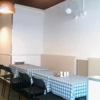 自己友 - Breakfast & Brunch Near Me - Hong Kong, HK