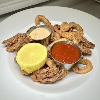 Washington House Restaurant - Fried Calamari - Bars Near Me - Basking Ridge, New Jersey Washington House Restaurant - Fried Calamari - Bars Near Me - Basking Ridge, New Jersey