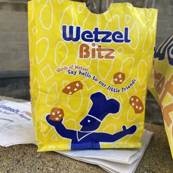 Wetzel's Pretzels - Bags of Pretzels - Pretzels Near Me - Pleasanton, California